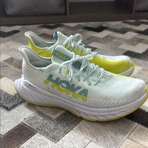 Hoka Carbon X